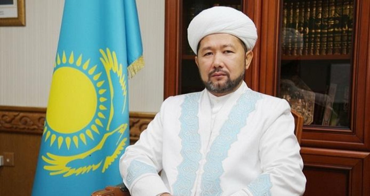 Верховный муфтий Казахстана призвал бизнесменов снизить цены на продукты