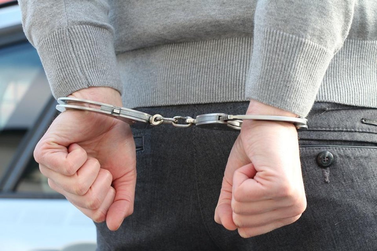 В Арыси задержали чиновника за хищение 160 млн тенге