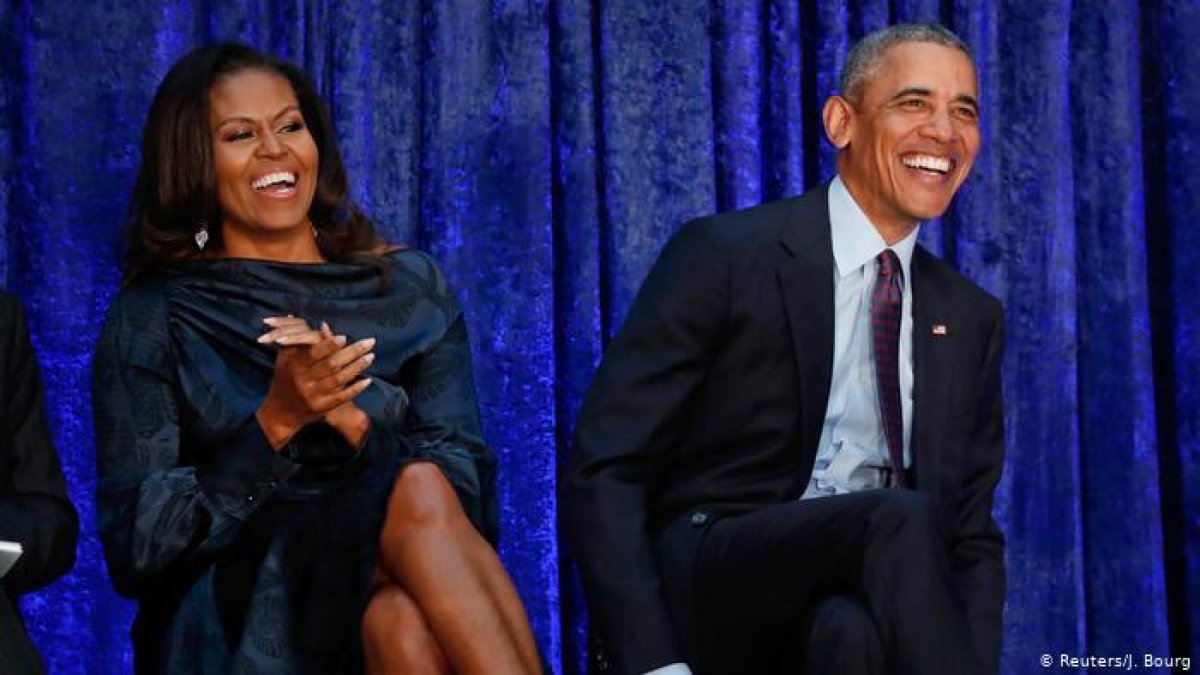 Американцы пожаловались на Обаму за праздник в пандемию