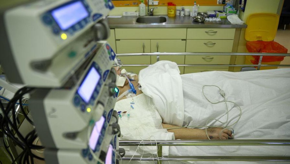 Еще 54 казахстанца скончались от коронавируса и пневмонии