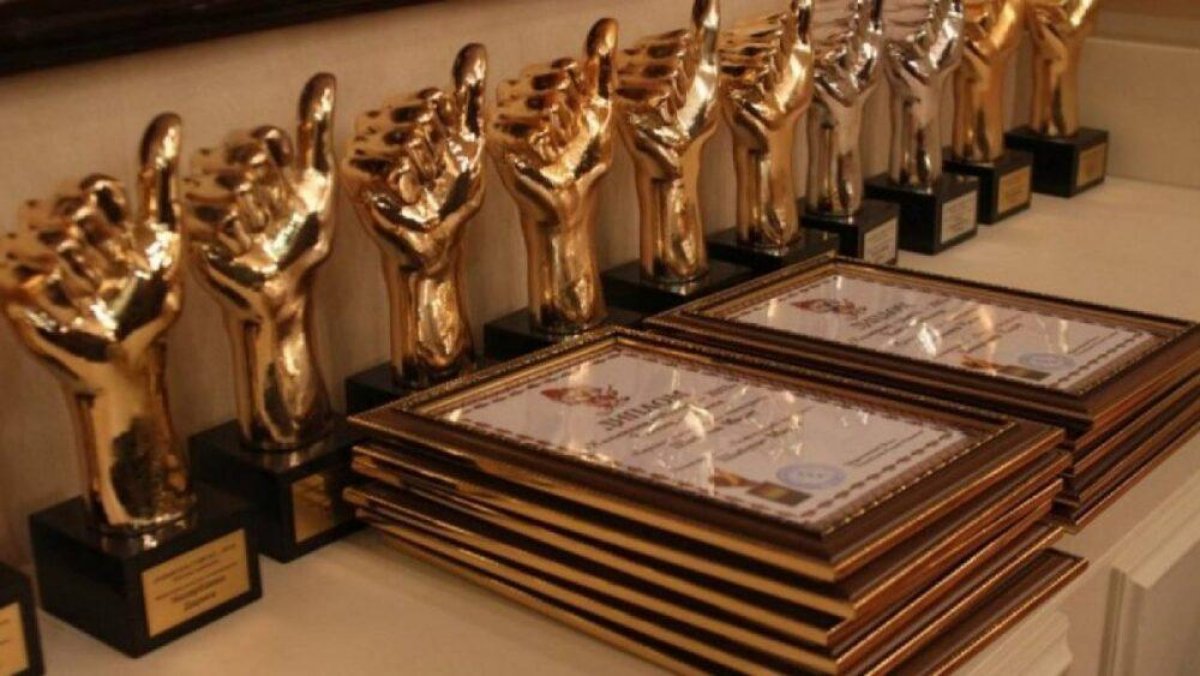 В Казахстане стартовал новый сезон премии "Халықтың сүйіктісі - Народный любимец года"