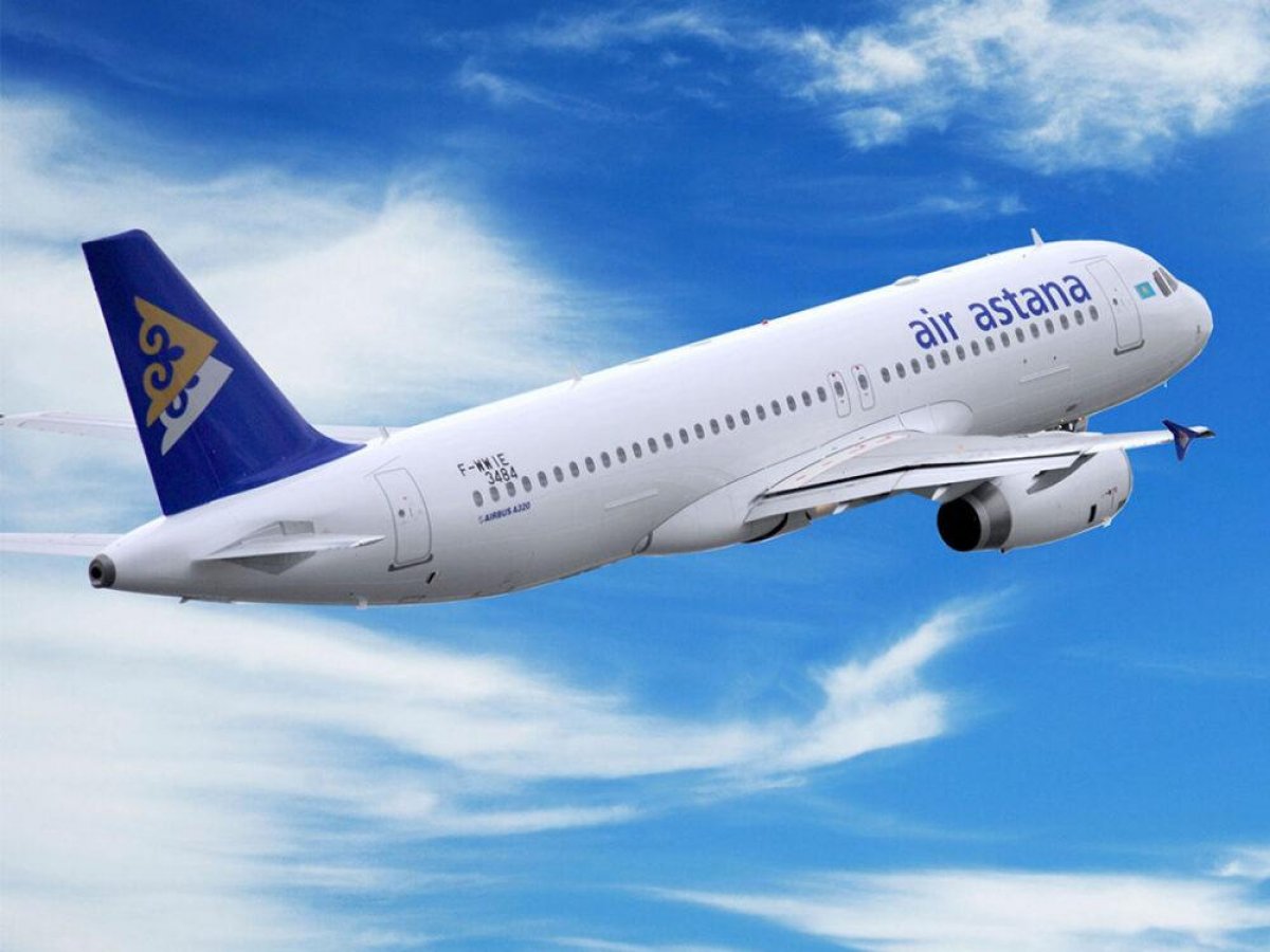 После вылета самолет Air Astana вынужденно вернулся в Алматы