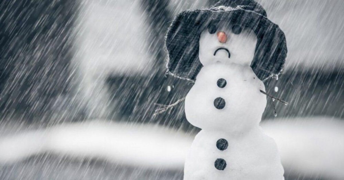 В восьми областях Казахстана объявили штормовое предупреждение