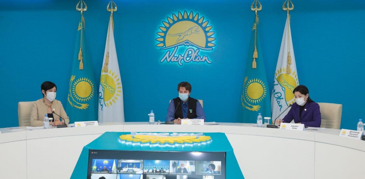 Лечить детей будет некому: нехватку медицинских специалистов обсудили в Nur Otan