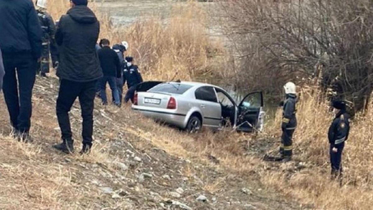 В болоте Алматинской области утонула семья из трех человек