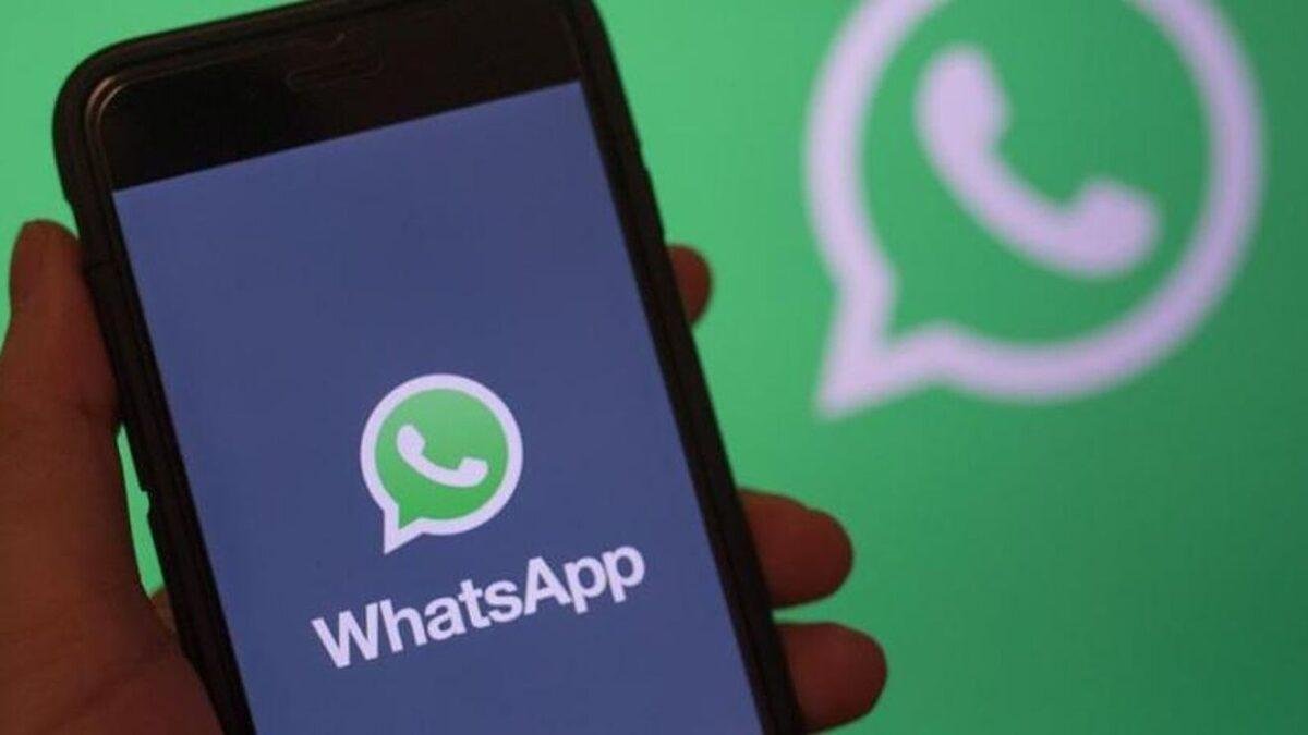 Собственные стикеры: в WhatsApp появилась долгожданная функция