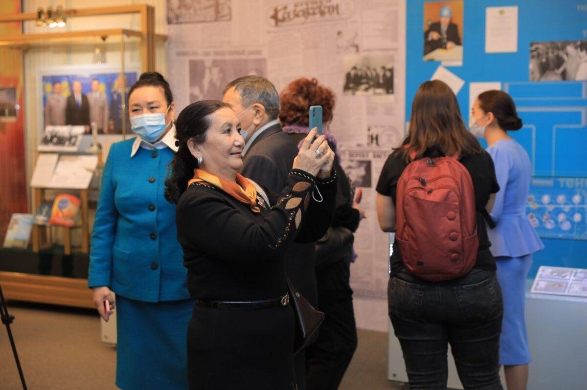 В Нур-Султане открылась выставка «Исторический выбор. Эра независимости»