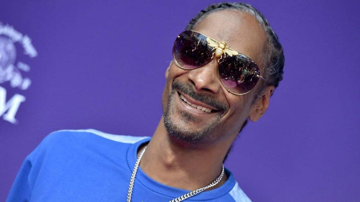 Snoop Dogg поделился старым вирусным видео из Казахстана