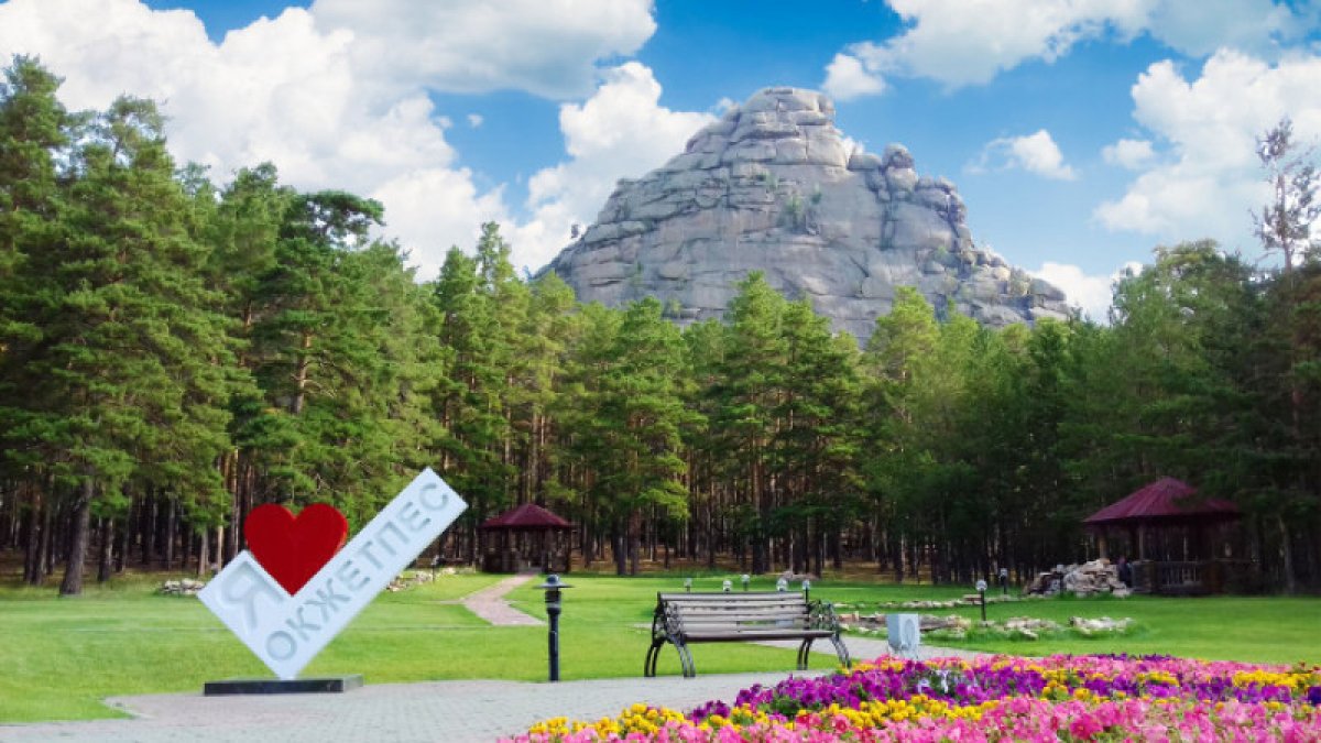 Cреди вакцинированных пенсионеров Нур-Султана разыграют путевки в санатории