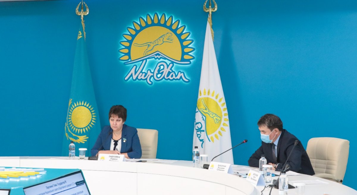 Nur Otan призвал Минздрав навести порядок в предельных ценах на лекарства