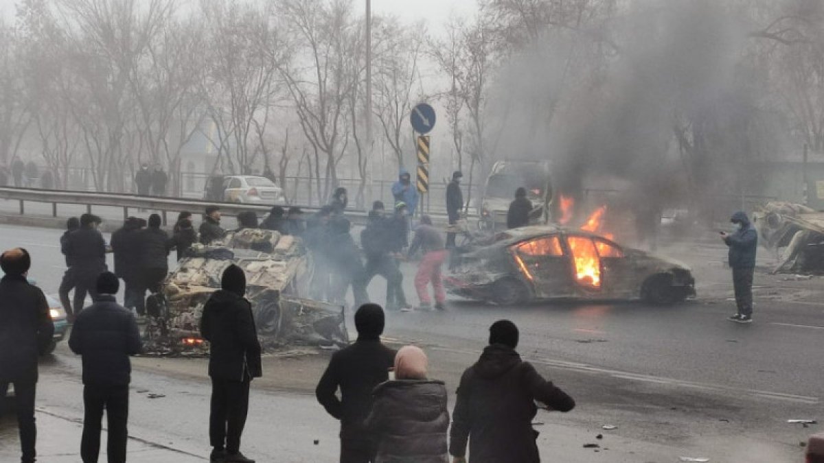 В Талдыкоргане вооруженные люди пытались захватить СИЗО