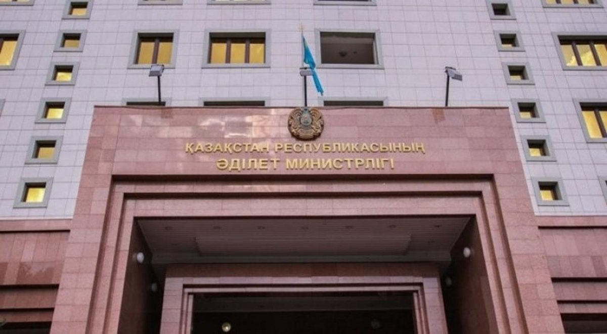 Как работают судоисполнители при режиме ЧП в Казахстане