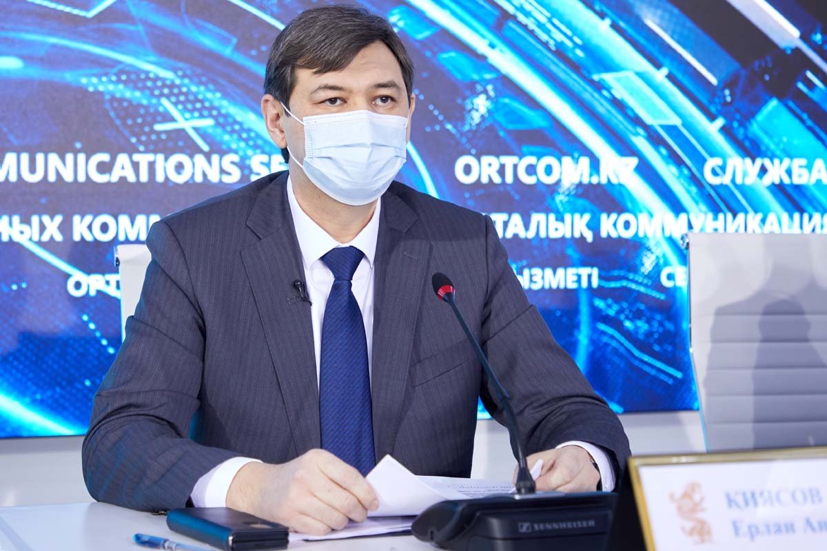 Ерлана Киясова освободили от должности Главного государственного санврача