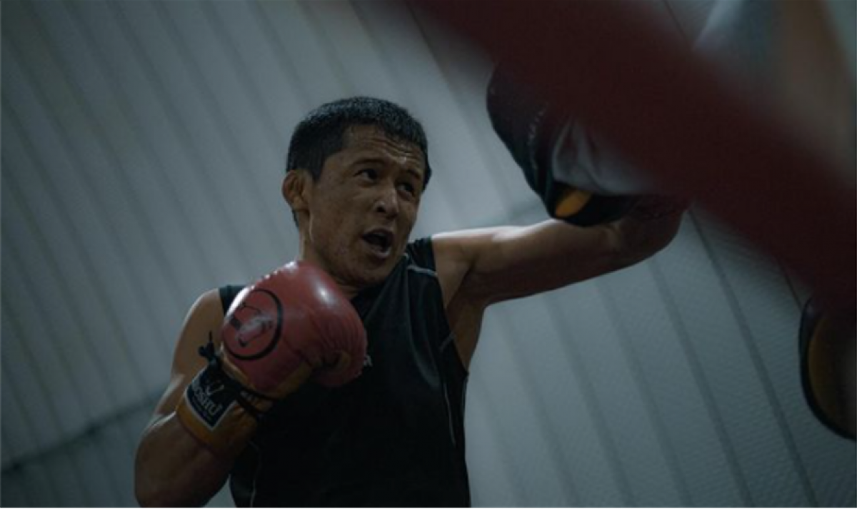 Казахстанец стал первым в истории ММА трехкратным чемпионом мира