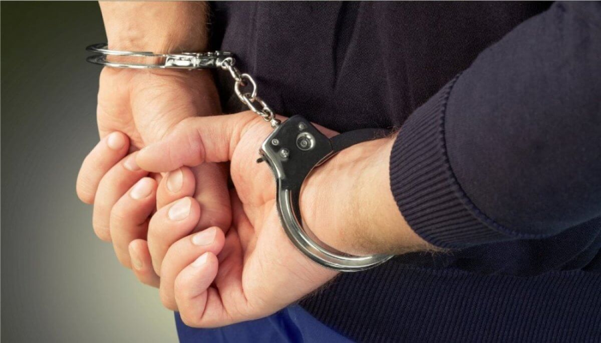 Отдали по миллиону: Экс-банкир обманул жителей Туркестанской области