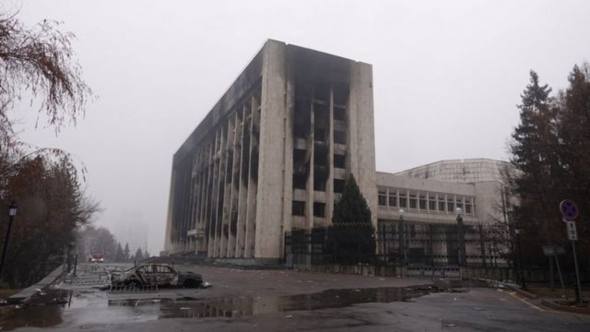 Январские беспорядки: раздававшие оружие и прутья задержаны