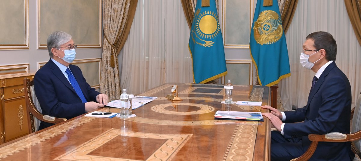 Токаев обсудил с главой ЦИК выборы акимов городов районного значения