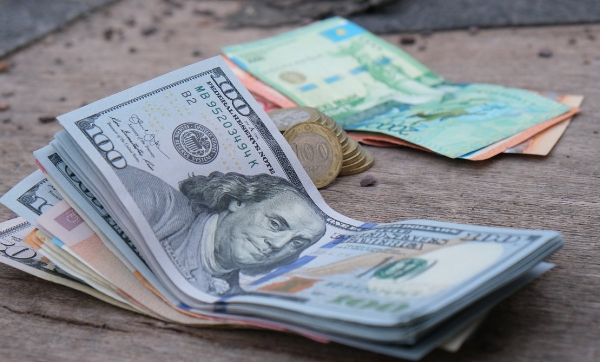Доллар подорожал в Казахстане