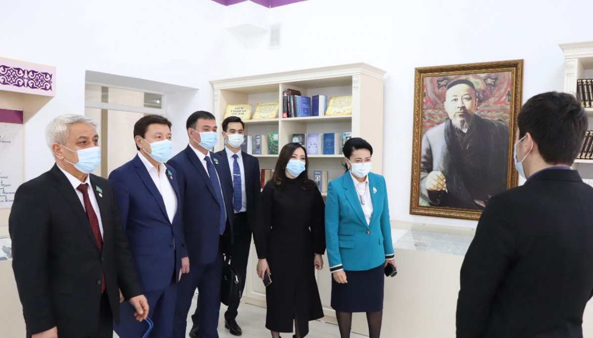 В Шымкенте подняли вопрос повышения квалификации молодых специалистов