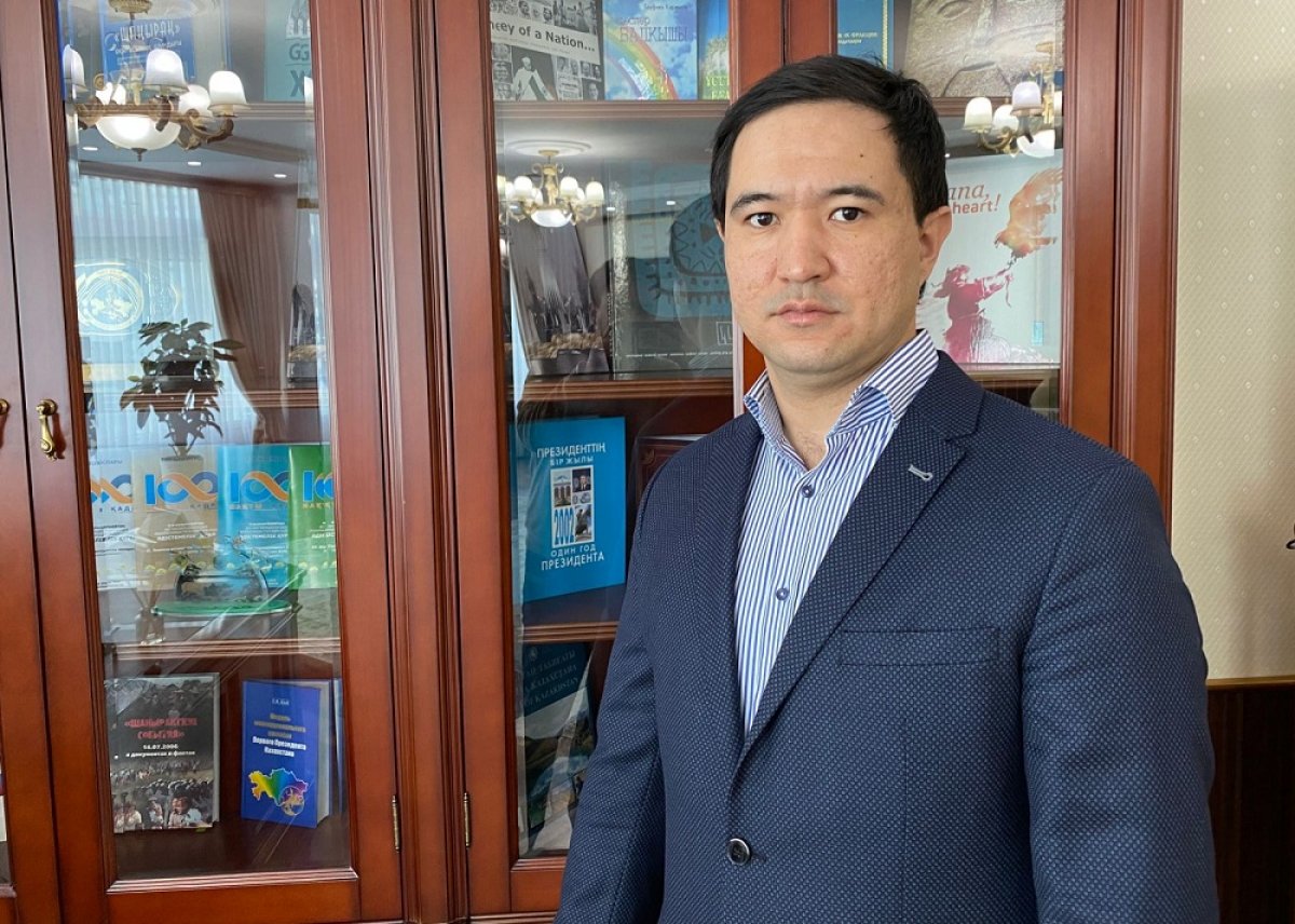 Член Президентского молодежного кадрового резерва назначен советником в партию AMANAT