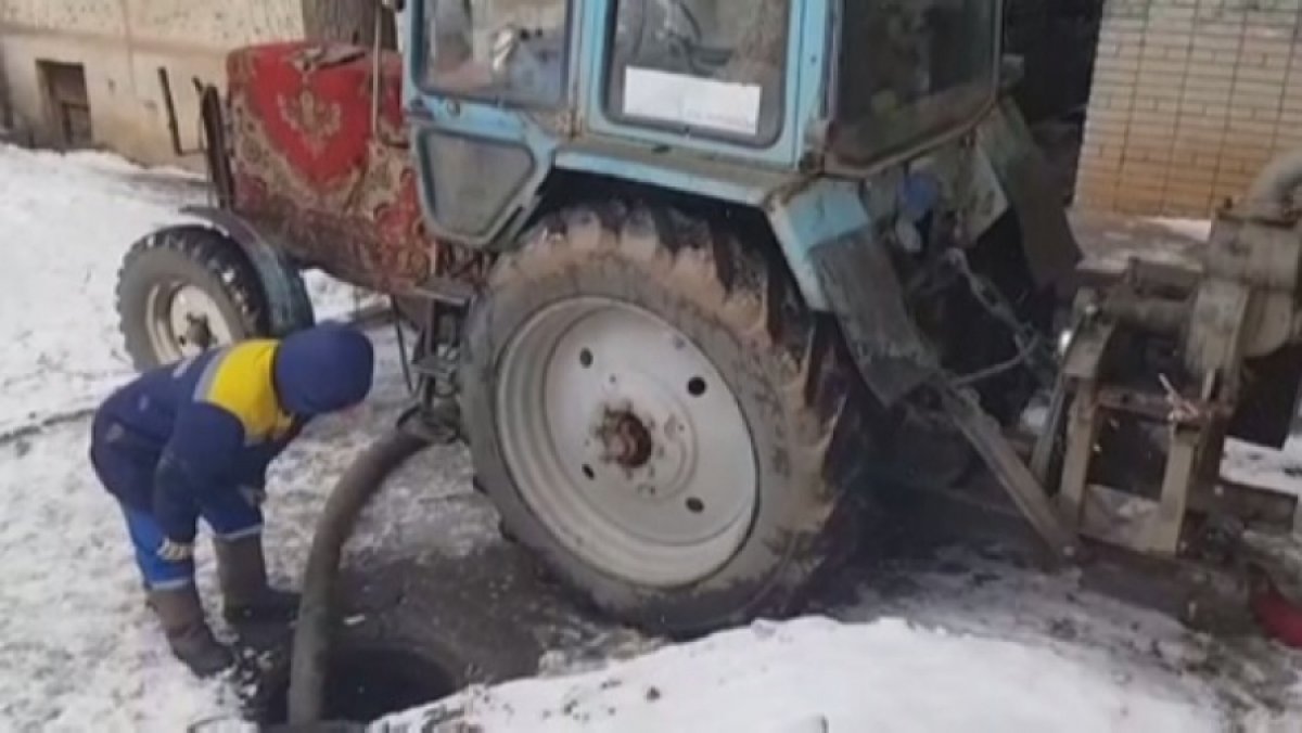 Около 500 абонентов остались без воды в Уральске