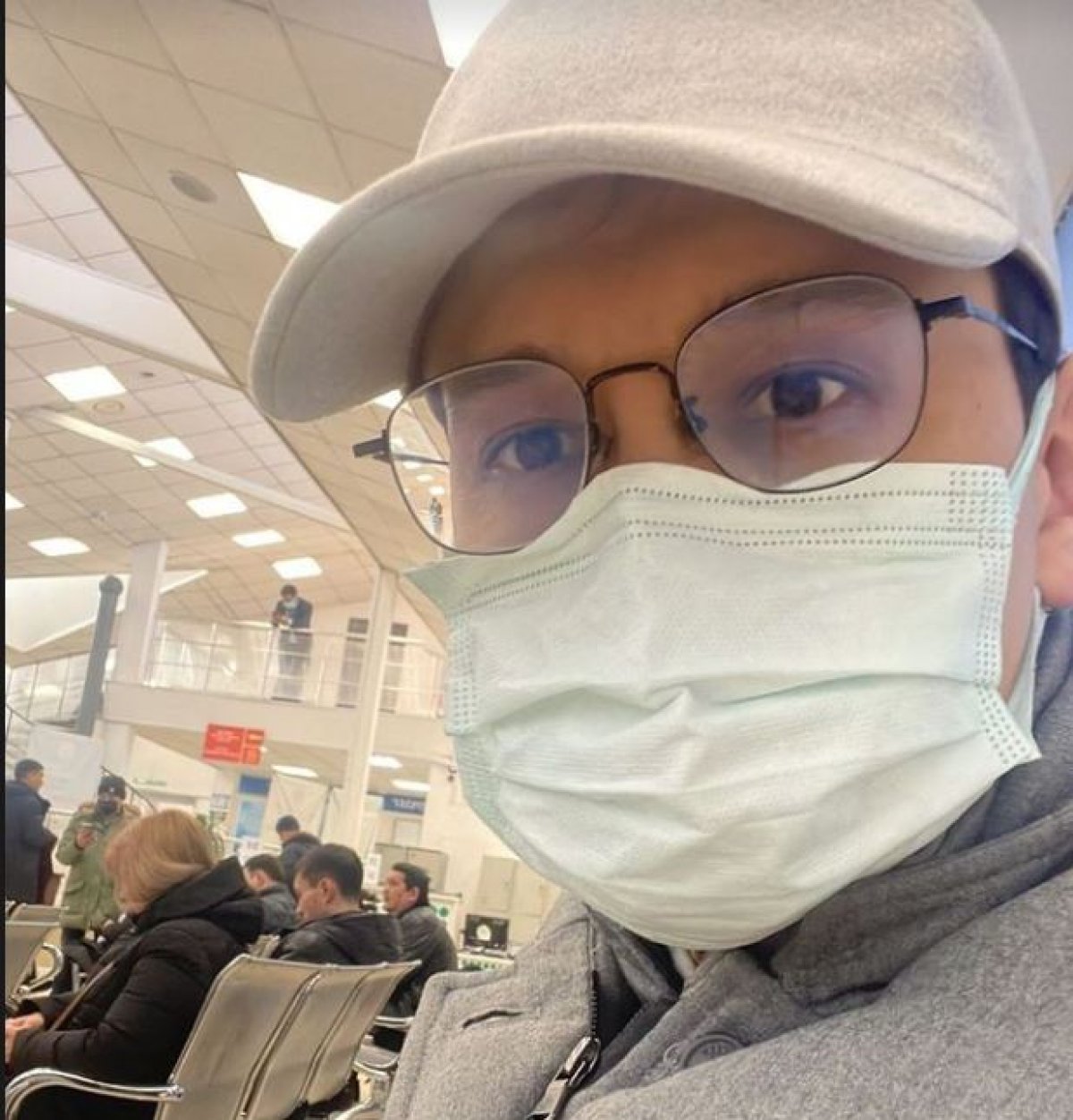 Министр Мусин стал "тайным покупателем" в ЦОНе