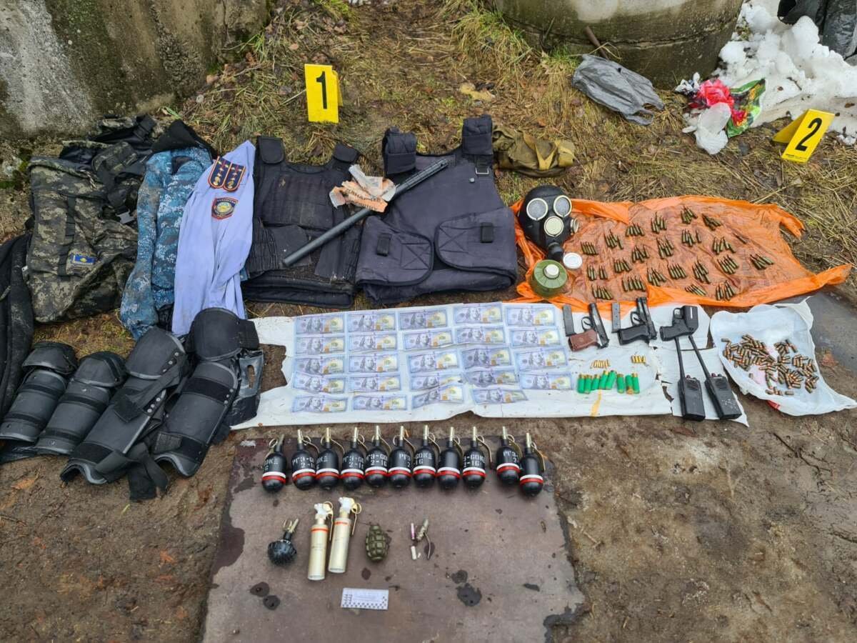 97 схронов с огнестрельным оружием ликвидировало МВД Казахстана