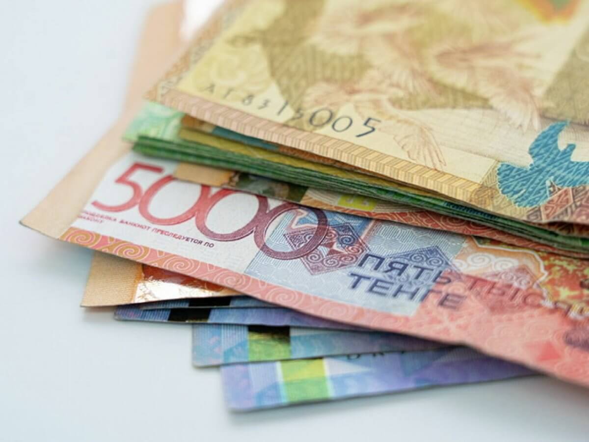 Резкий рост обналичивания денег зафиксировали в Костанайской области