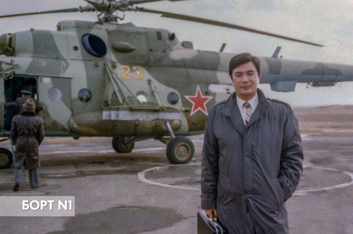 Опубликовано архивное фото Токаева