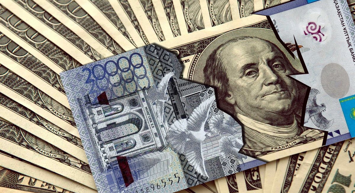 Курс доллара продолжает держаться в районе 444 тенге