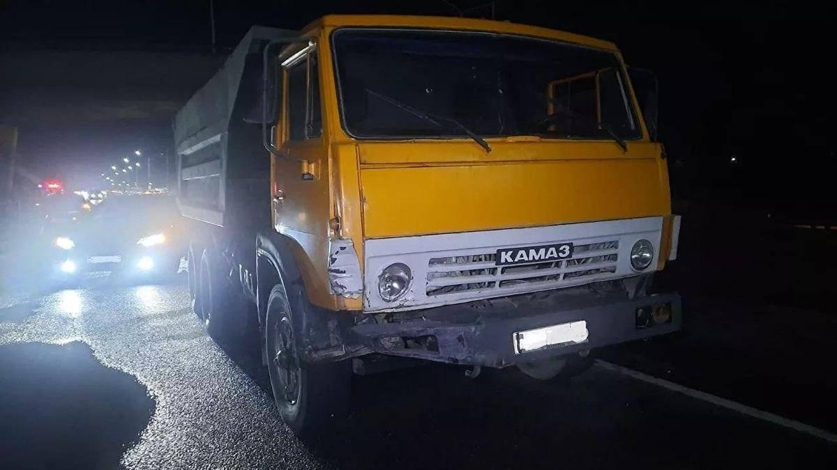 В массовом ДТП в Алматы пострадали две беременные женщины и ребенок