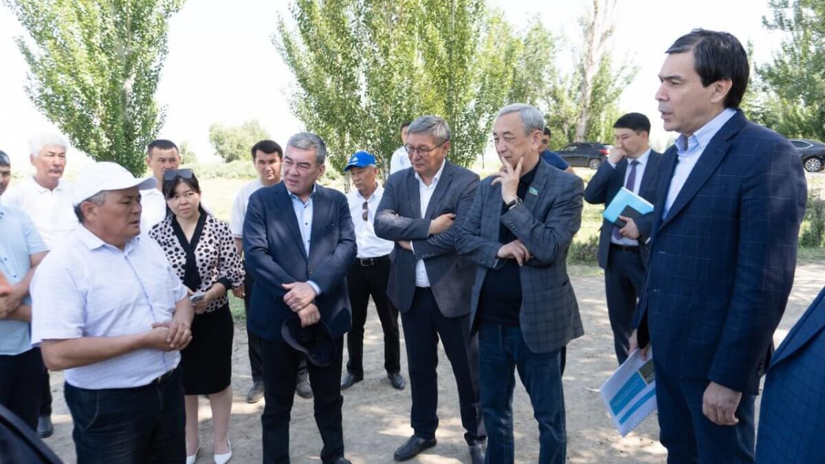 Жумагазиев: Проблему дефицита пастбищ акимы сел должны решать на своем уровне