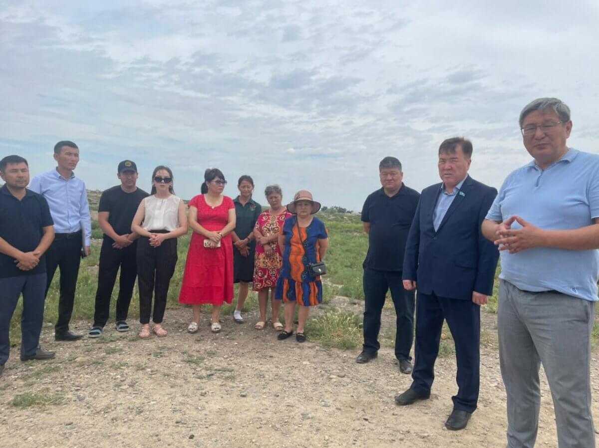Партия AMANAT возвращает пастбища населению
