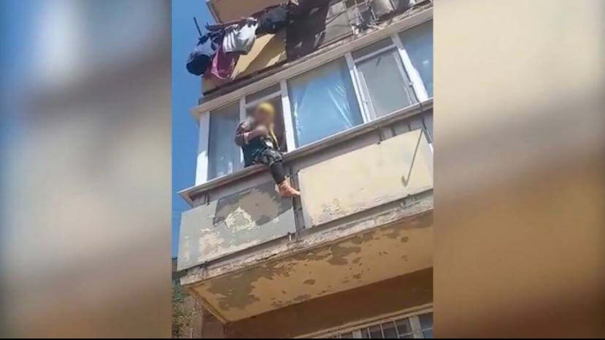 Полицейские не дали пенсионерке покончить с собой в Степногорске