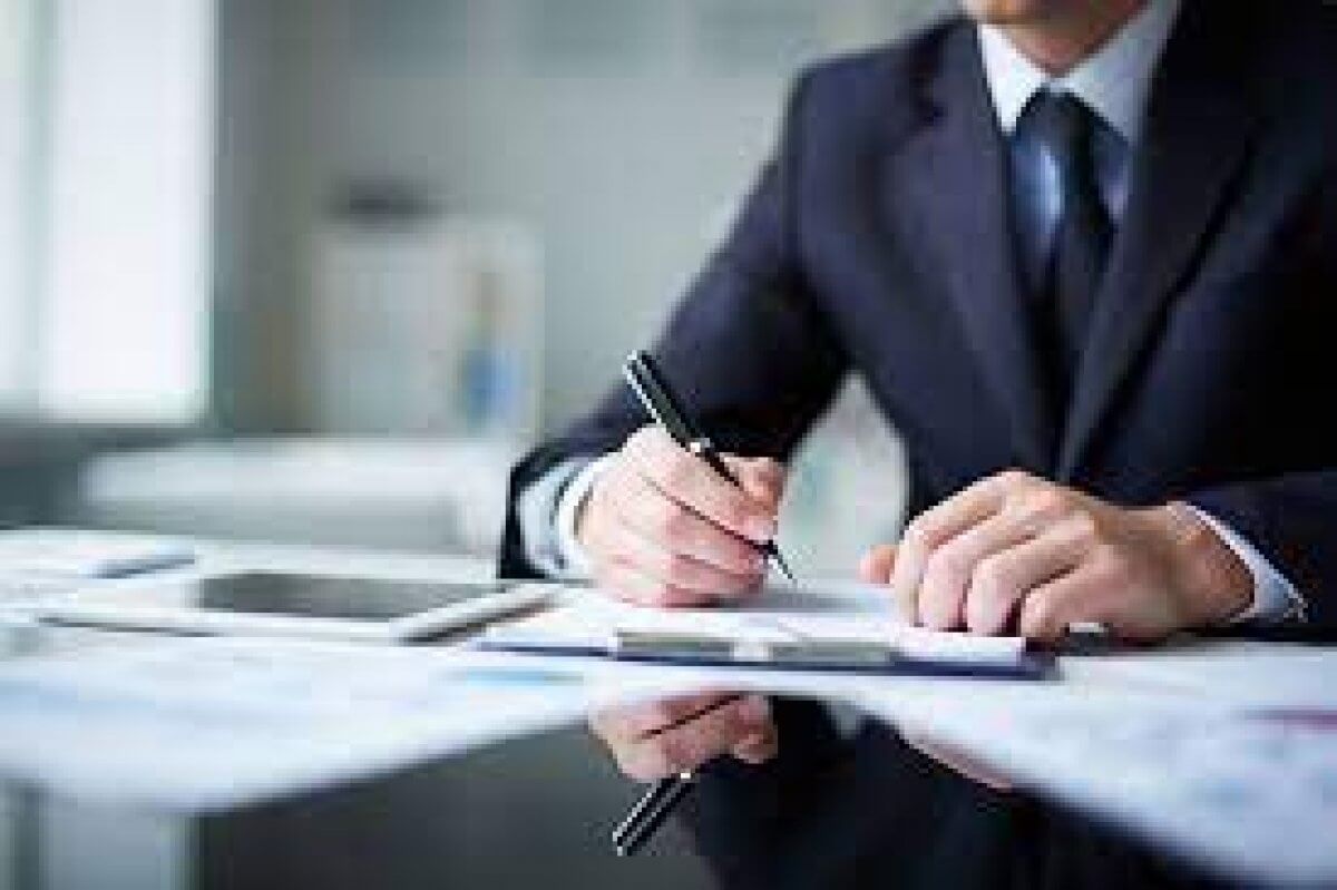 В два раза сократят список документов для заключения сделок в Казахстане