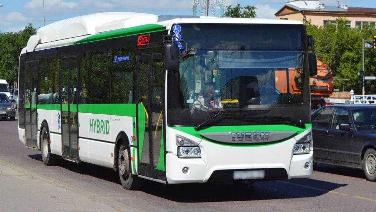 Ночные автобусы до аэропорта запустят в Нур-Султане