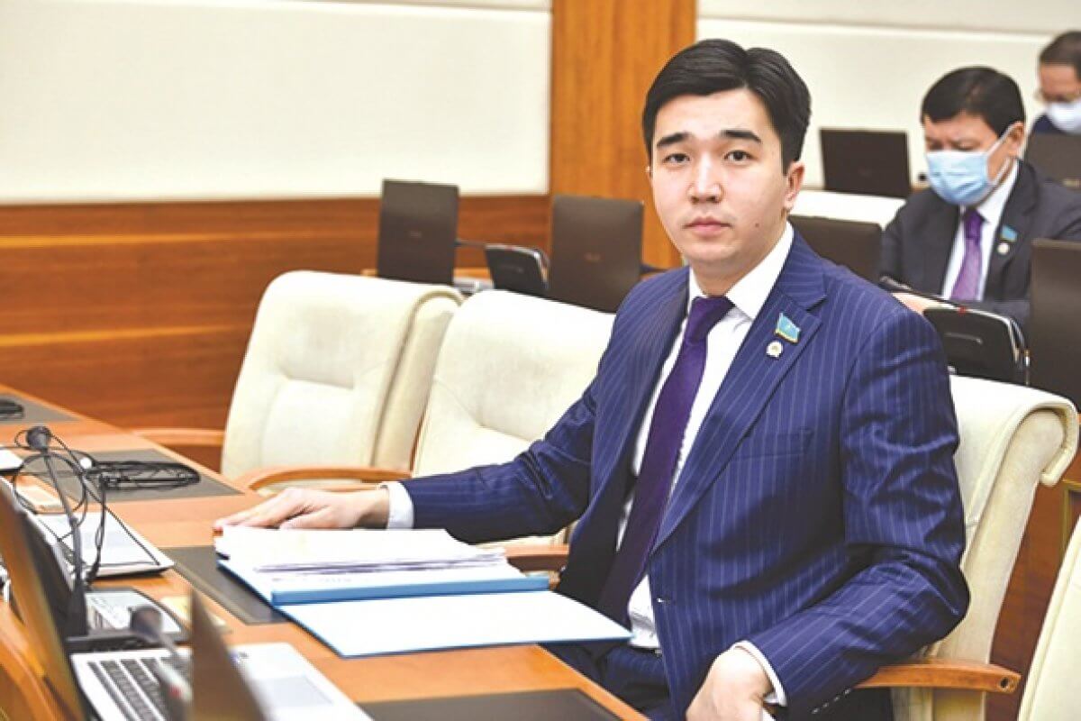 Времени на раскачку нет – Мади Ахметов о трансформации "Жастар Рухы"