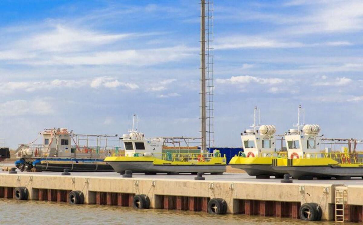 Обмеление Урала может помешать ликвидации разливов нефти на Каспии