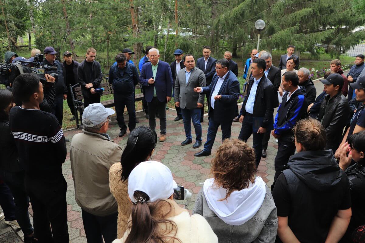 Партия AMANAT возвратила в госсобственность 27,9 тысяч га пастбищ в Костанайской области