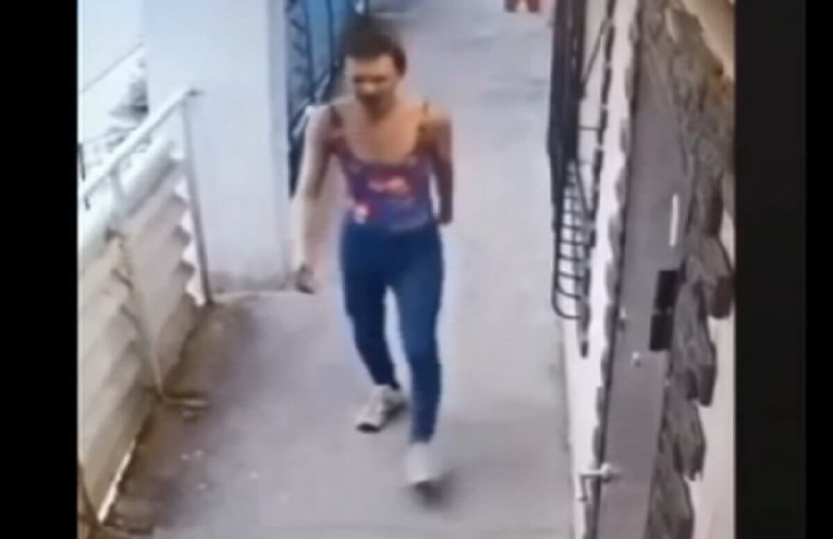 Велосипедный вор в женском купальнике задержан в Актау