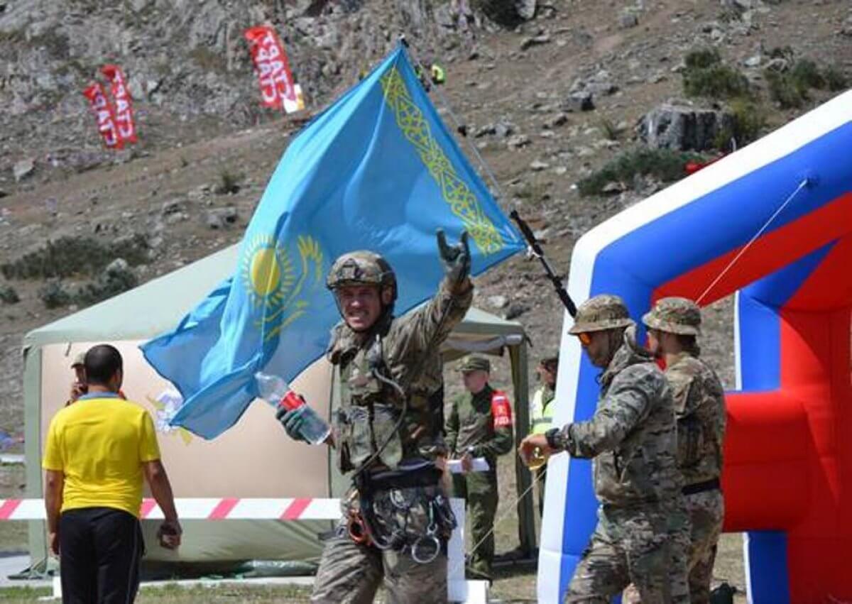 Казахстанские военные стали лучшими на этапе "Ратник" конкурса "Воин мира"