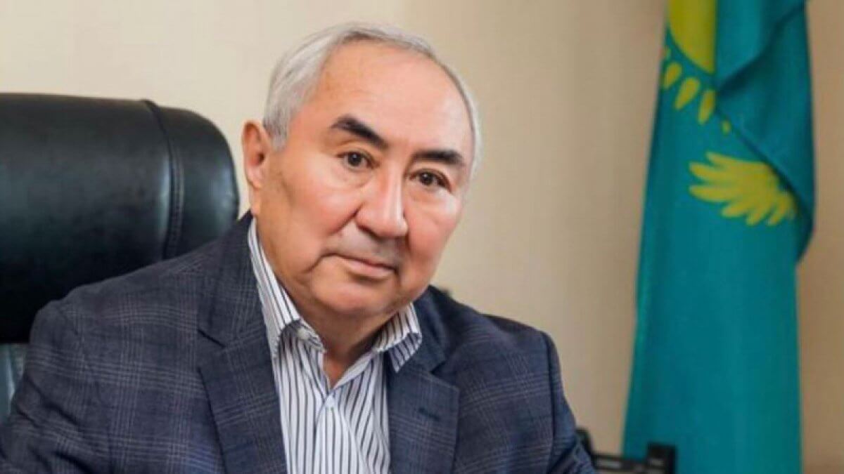 Еще один кандидат в президенты подтвердил владение госязыком