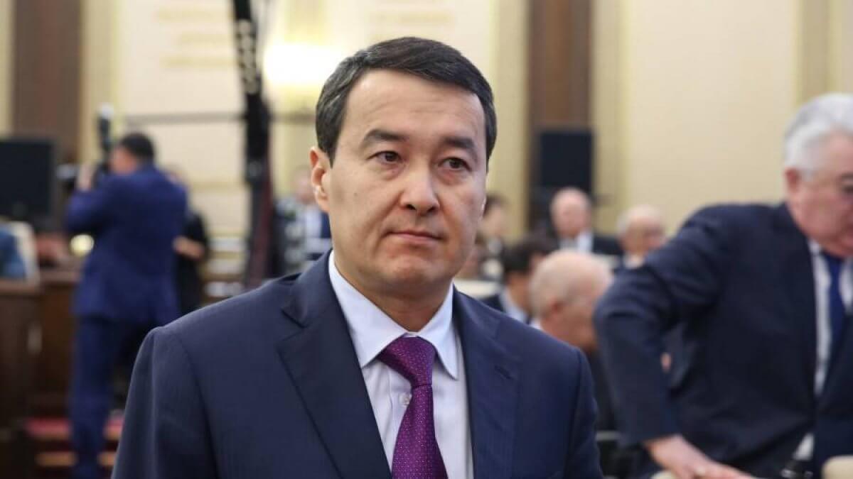 Смаилов ответил на критику в свой адрес