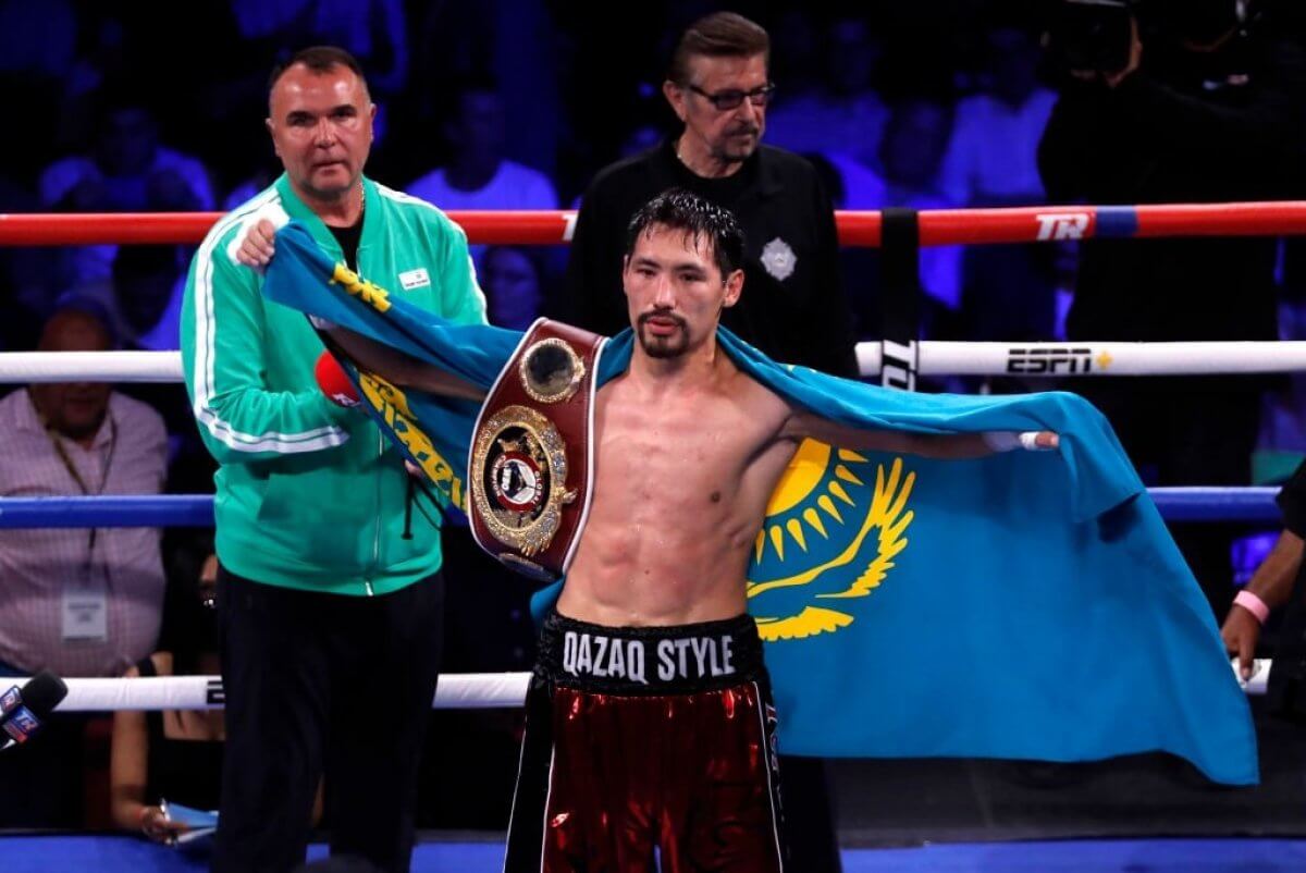 Алимханулы защитил титул чемпиона в среднем весе по версии WBO