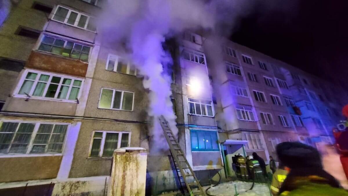 Шесть человек погибли в пожаре в Карагандинской области