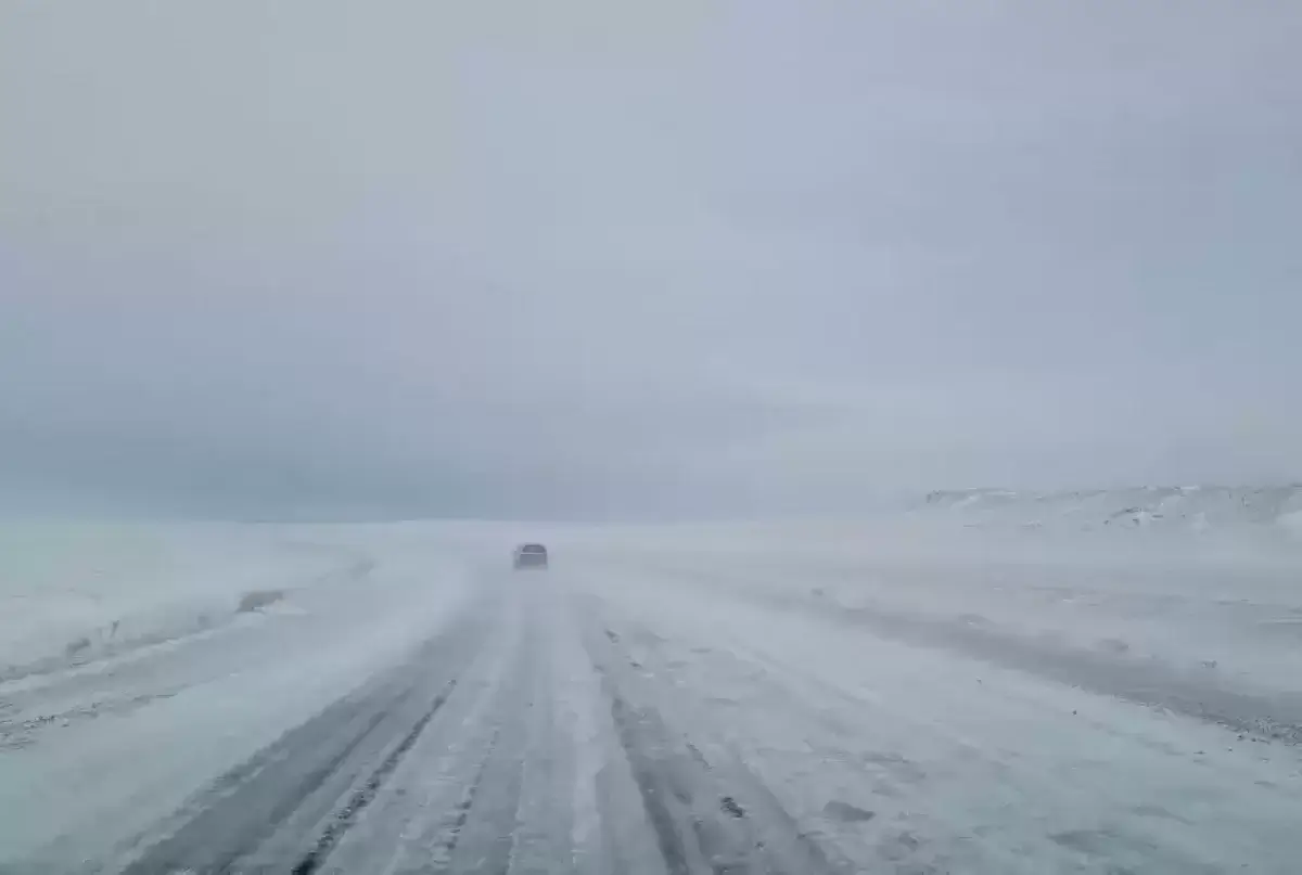 Дорогу из Атбасара в Астану закрыли из-за бурана