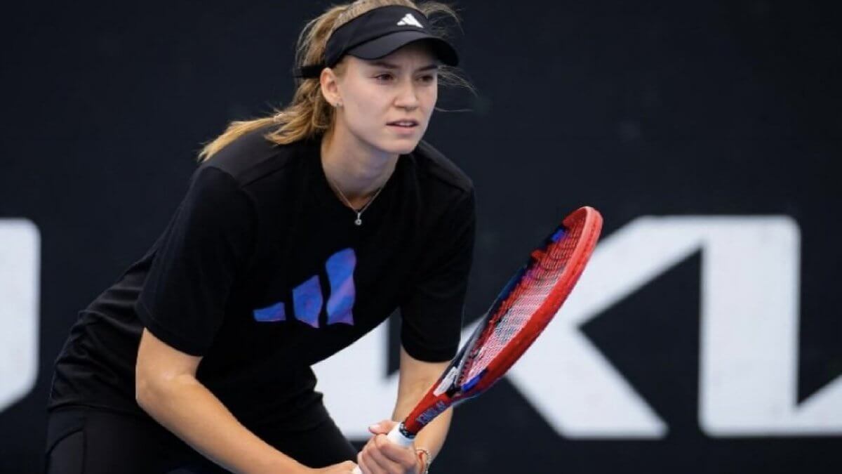 Елена Рыбакина выиграла первый матч Australian Open 2023