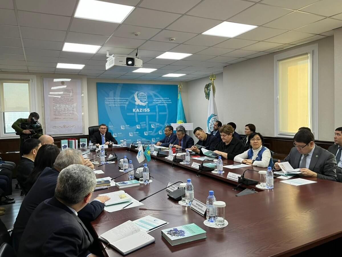 Книгу известного международника Кушкумбаева презентовали в Астане