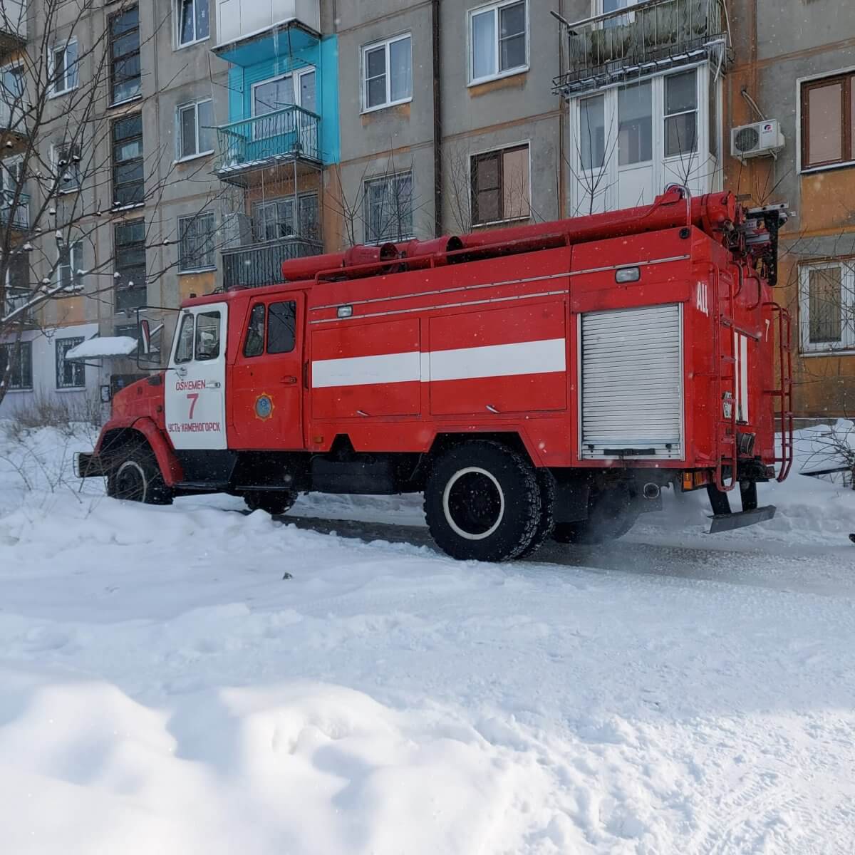 В несколько школ подряд пришло сообщение о взрывном устройстве в Усть-Каменогорске
