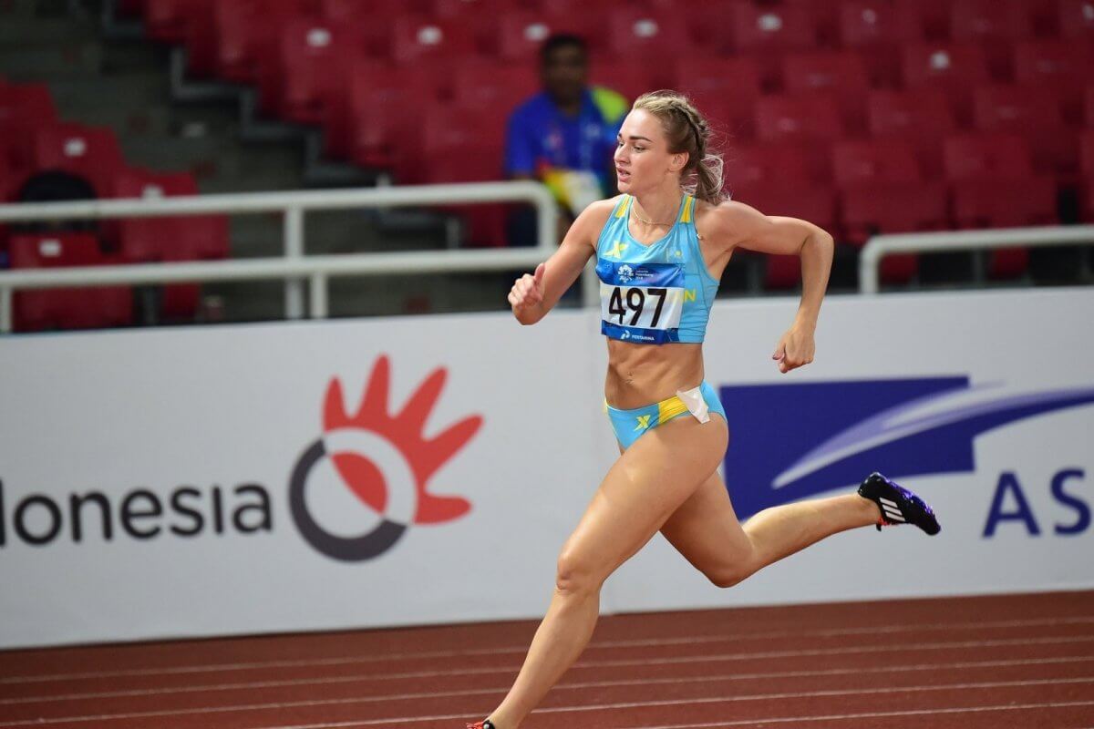 Элина Михина стала чемпионкой Азии по легкой атлетике